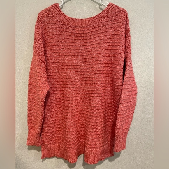 Old Navy Women's Coral V-Neck Sweater - Picture 5 of 5